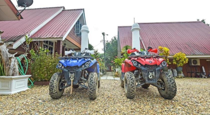 Jeli Oyo 90642 Twin Mutiara Chalet & Homestay מראה חיצוני תמונה
